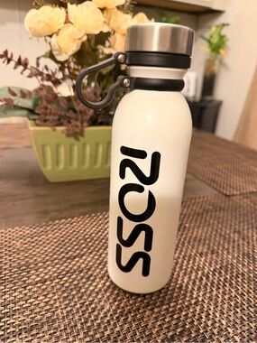 S'cza White Insulated Stainless Water Bottle with Carry Loop